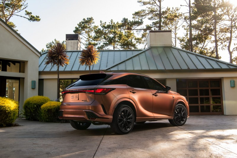 Lexus RX 2025: The Ultimate Hybrid Luxury SUV