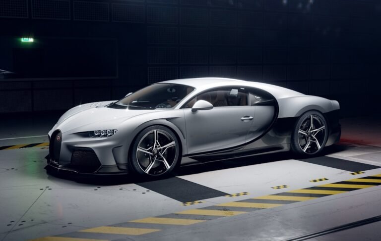 A 1,600 PS longtail hypercar built for 440 km/h, combining luxury, aerodynamics, and investment-grade exclusivity.