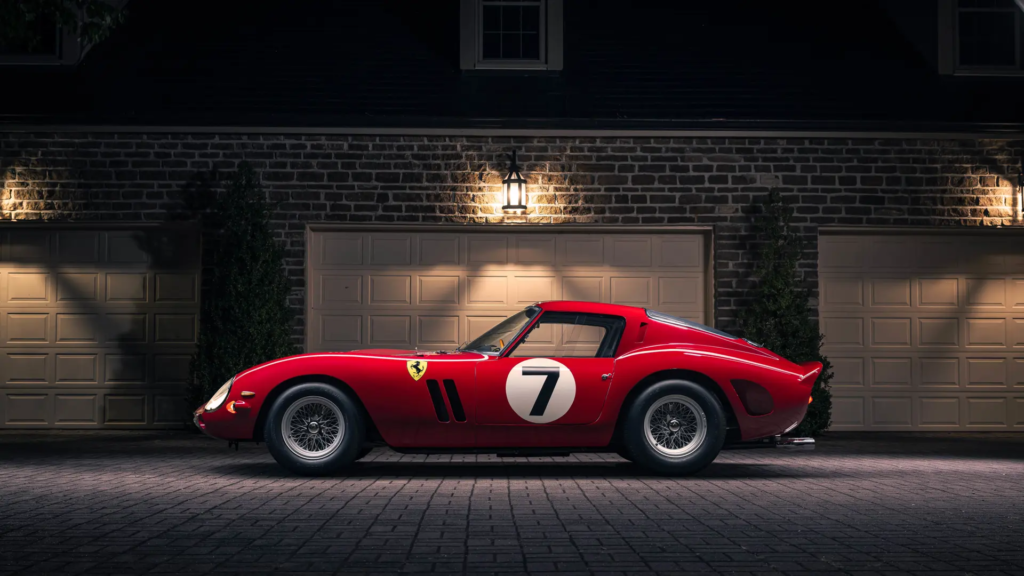 Front three-quarter view of the 1962 Ferrari 330 LM / 250 GTO by Scaglietti, one of the rarest Ferrari competition cars in history. The only 1962 Tipo GTO officially raced by Scuderia Ferrari, powered by a special V12 engine and celebrated as one of the world’s most desirable collector automobiles.